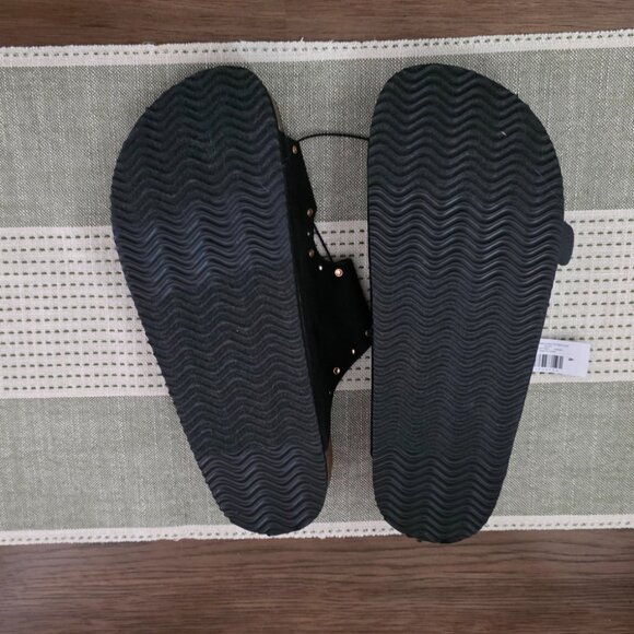 NWT Torrid Size 9 Sandals - Picture 3 of 4